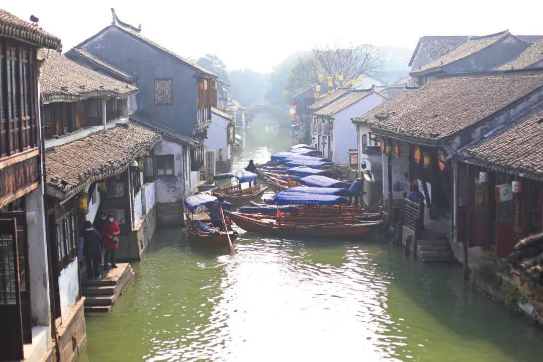 逃离沙地